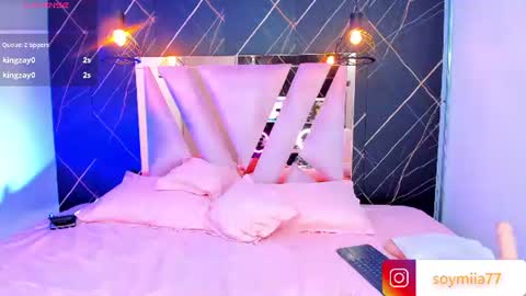 Snapshot of mia77_ chatting on July 9, 1:31 am Mia online show from July 9, 1:31 am