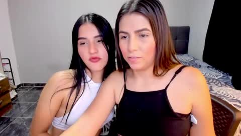 mia_18nice online show from May 31, 8:21 pm