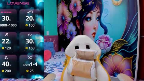 Snapshot of mia_bigtits_17 chatting on December 13, 12:31 am Mia online show from December 13, 12:31 am