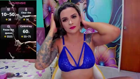Snapshot of mia_bigtits_17 chatting on March 2, 4:07 am Mia online show from March 2, 4:07 am