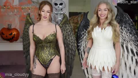 Mia and friends online show from October 31, 1:23 pm