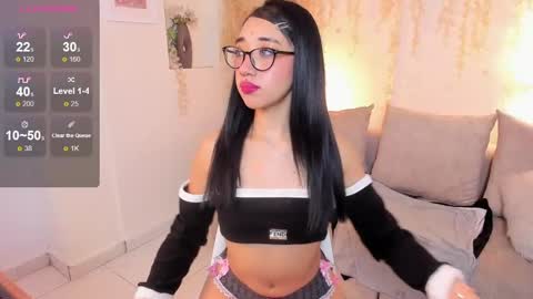 Snapshot of mia_corner chatting on November 5, 2:39 pm mia_corner online show from November 5, 2:39 pm