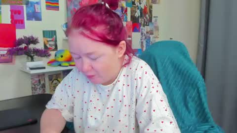 Snapshot of mia_ferd chatting on July 30, 3:05 am Mia online show from July 30, 3:05 am
