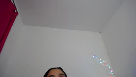 M I A online show from December 3, 12:14 pm