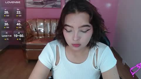 Mia online show from November 23, 12:49 pm