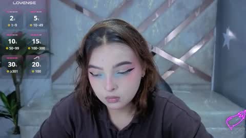 Mia online show from March 17, 1:03 pm