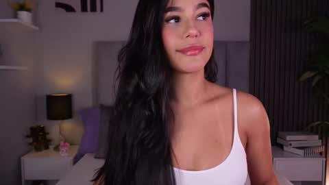 Mia  online show from March 18, 12:41 pm