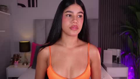 Mia  online show from April 16, 12:50 pm