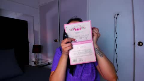 Snapshot of mia_garcia2 chatting on March 4, 9:11 pm MIA online show from March 4, 9:11 pm