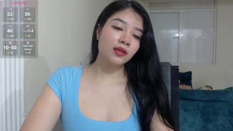 ZOE online show from April 8, 9:04 pm