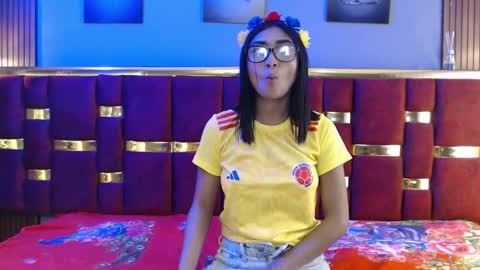 Snapshot of mia_konor06 chatting on June 6, 11:15 am Mia. online show from June 6, 11:15 am