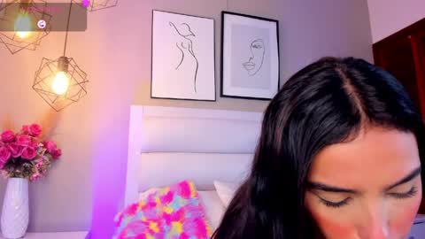 mia levy online show from April 16, 9:39 pm