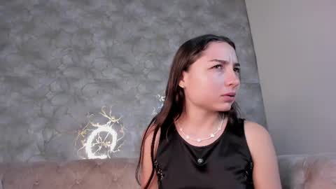 Snapshot of mia_luxor chatting on July 17, 11:39 am mia_luxor online show from July 17, 11:39 am
