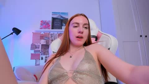 Mia online show from April 6, 4:46 am