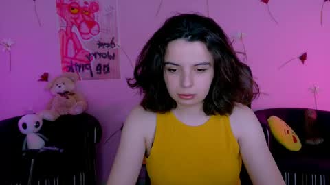 mia_mooon_ online show from June 2, 8:16 am