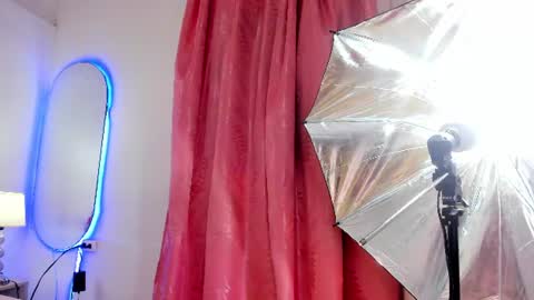 mia_nova5 online show from June 22, 11:40 am