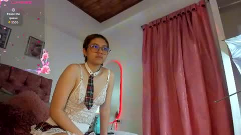 mia_nova5 online show from July 8, 12:20 pm