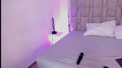 Mia nyxie online show from April 11, 3:00 am