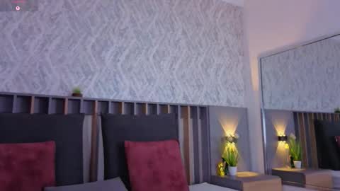 Snapshot of mia_oceann chatting on November 29, 2:31 pm MIa online show from November 29, 2:31 pm