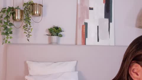 mia_oconner online show from January 10, 5:13 pm