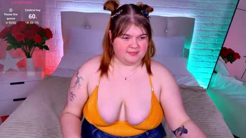 Snapshot of mia_of_your_dreams chatting on May 4, 5:42 pm Sweet Mia online show from May 4, 5:42 pm