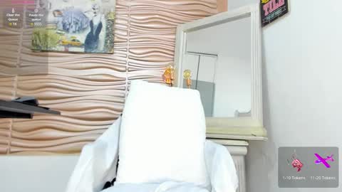 Mariana online show from March 14, 7:08 pm