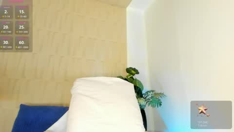 Mariana online show from May 24, 2:22 pm