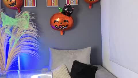 mia_rousse_dark online show from October 17, 9:28 pm
