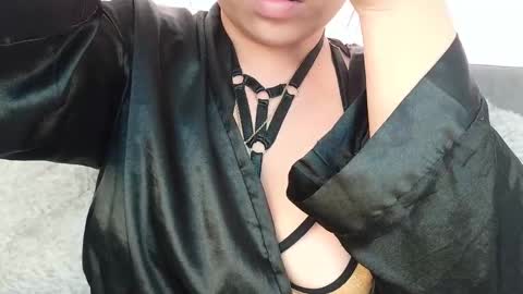 Mia Roux online show from October 9, 7:45 pm