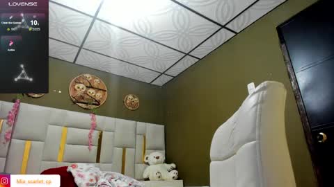 MIA HOT online show from April 6, 12:17 pm