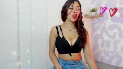 Mia . online show from March 6, 1:29 pm