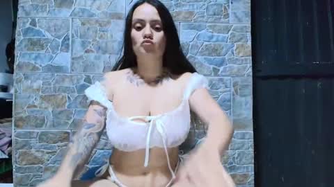 Mia Sepulveda online show from April 10, 5:01 am