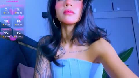 Mia online show from February 19, 2:57 pm