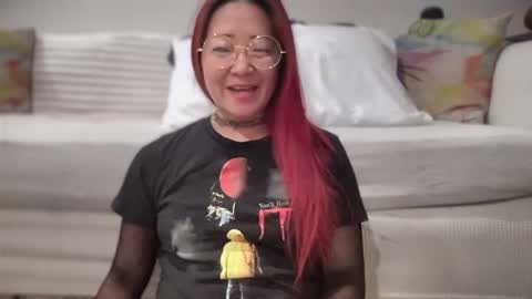 Snapshot of mia_temptress chatting on November 13, 7:57 pm Mia online show from November 13, 7:57 pm