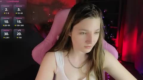 Snapshot of mia_weawer chatting on January 10, 10:28 am Mia online show from January 10, 10:28 am