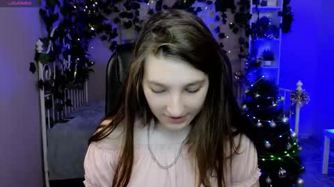 Snapshot of mia_weawer chatting on January 11, 10:20 am Mia online show from January 11, 10:20 am