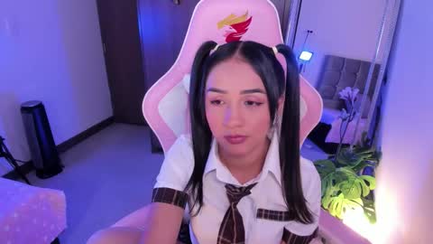 Snapshot of miaa_06 chatting on October 7, 3:14 am mia nicolle online show from October 7, 3:14 am