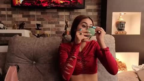 miaa_as_ online show from September 25, 2:54 pm