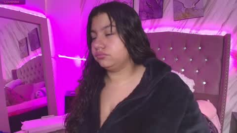 miaa_smiith1 online show from December 4, 11:41 am