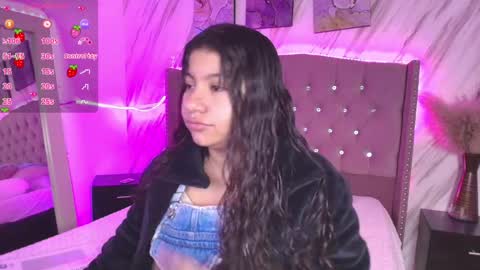 miaa_smiith1 online show from December 6, 11:33 am