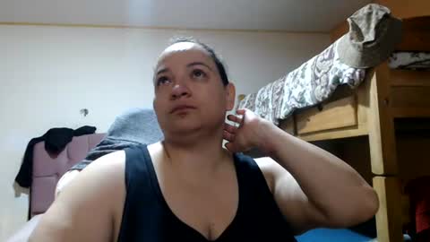 Snapshot of miaabrownn chatting on June 14, 7:05 pm MIA online show from June 14, 7:05 pm