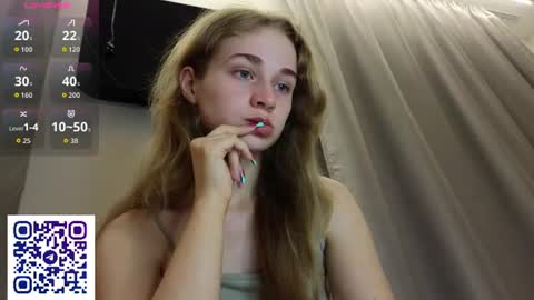 miaamurr online show from July 19, 7:39 pm