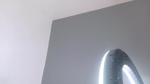 miaanderson__ online show from January 8, 8:22 pm