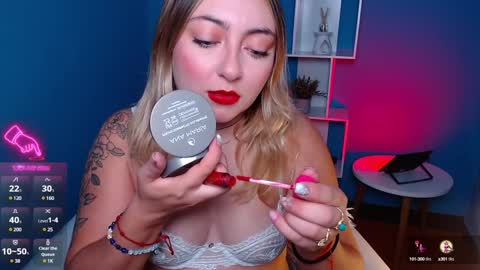 Andrea online show from December 16, 11:33 am