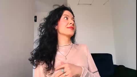 miabeautyxxx online show from March 20, 2:00 pm