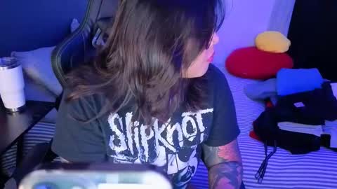 Mia online show from March 3, 1:23 am