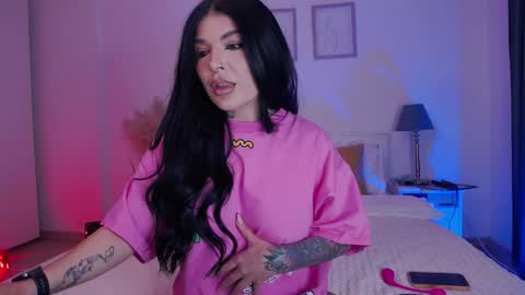 miacute4u online show from April 23, 6:21 pm