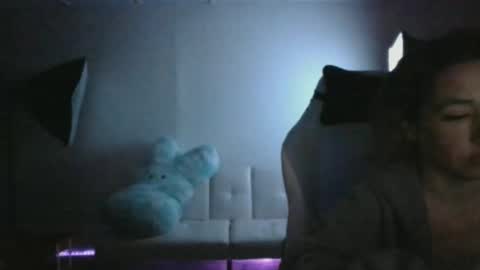 miaellababy online show from March 27, 3:56 am