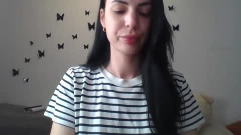 Snapshot of miaflame78 chatting on June 2, 10:01 pm Mia online show from June 2, 10:01 pm