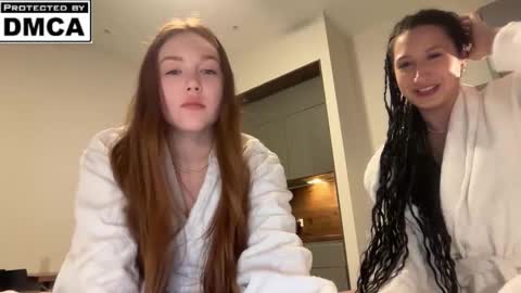 Mia online show from February 23, 11:24 pm